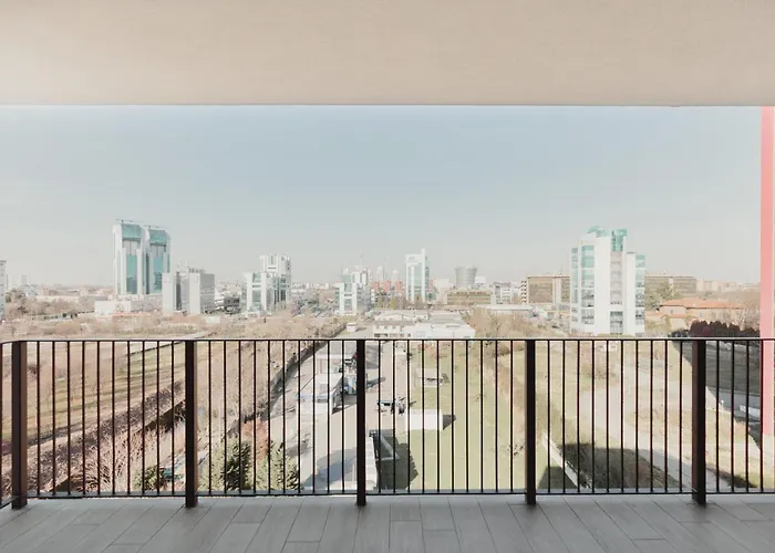 Gohost - Modern And Bright Apartments With Terrace And Balcony